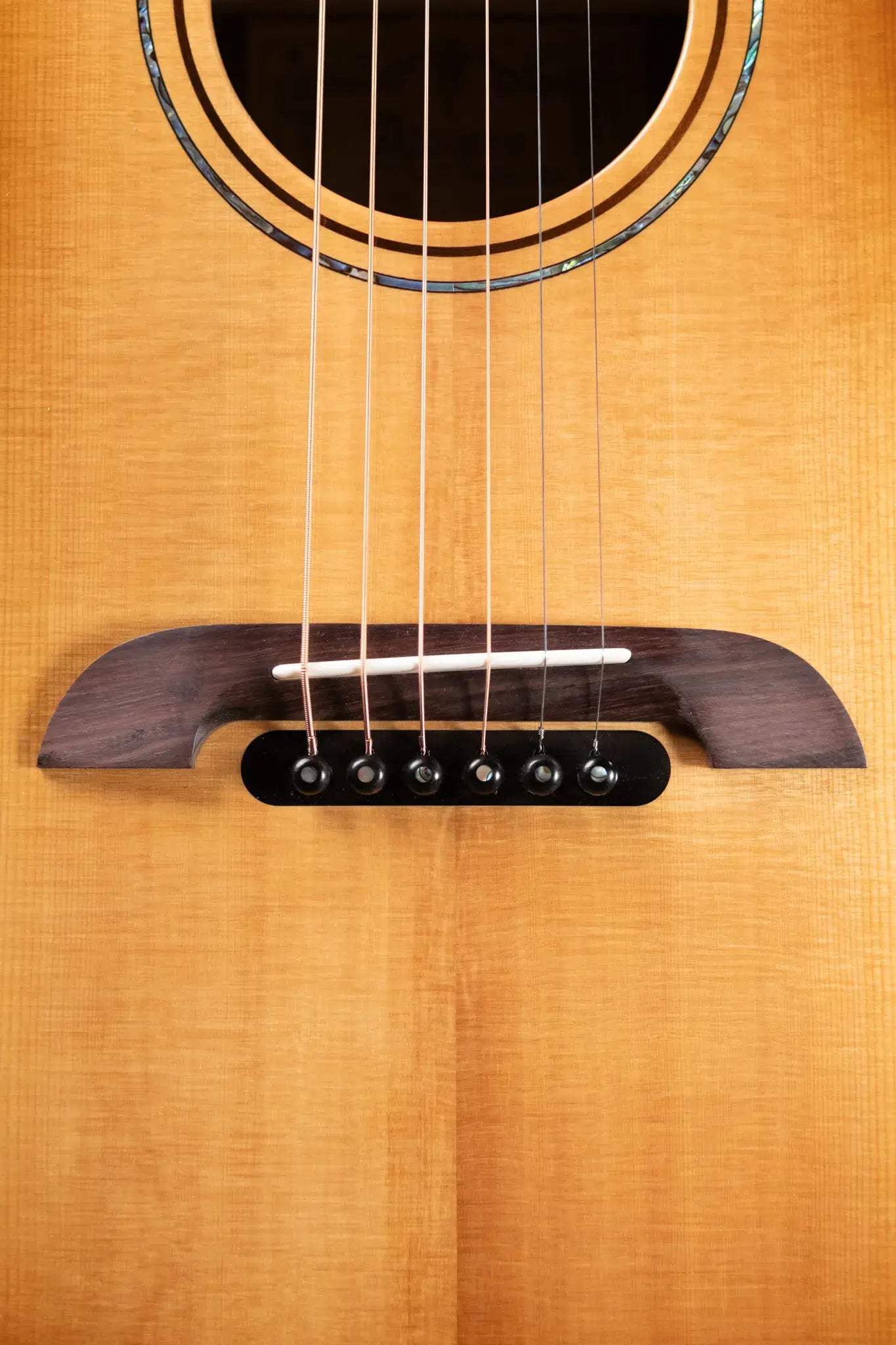 Alvarez Yairi FY70ce Acoustic/Electric Guitar - Shadowburst with Hardshell Case