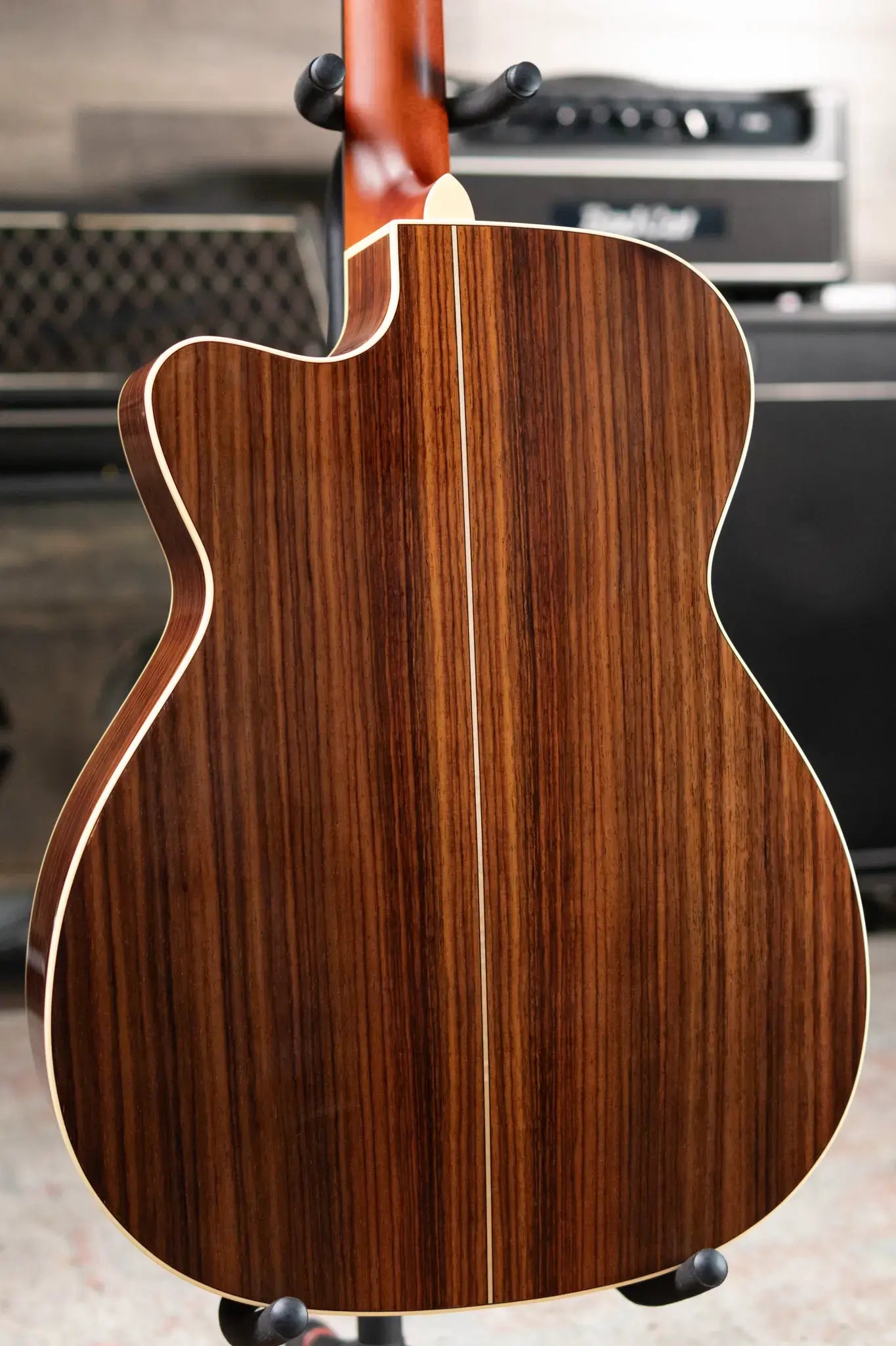 Alvarez Yairi FY70ce Acoustic/Electric Guitar with Hardshell Case