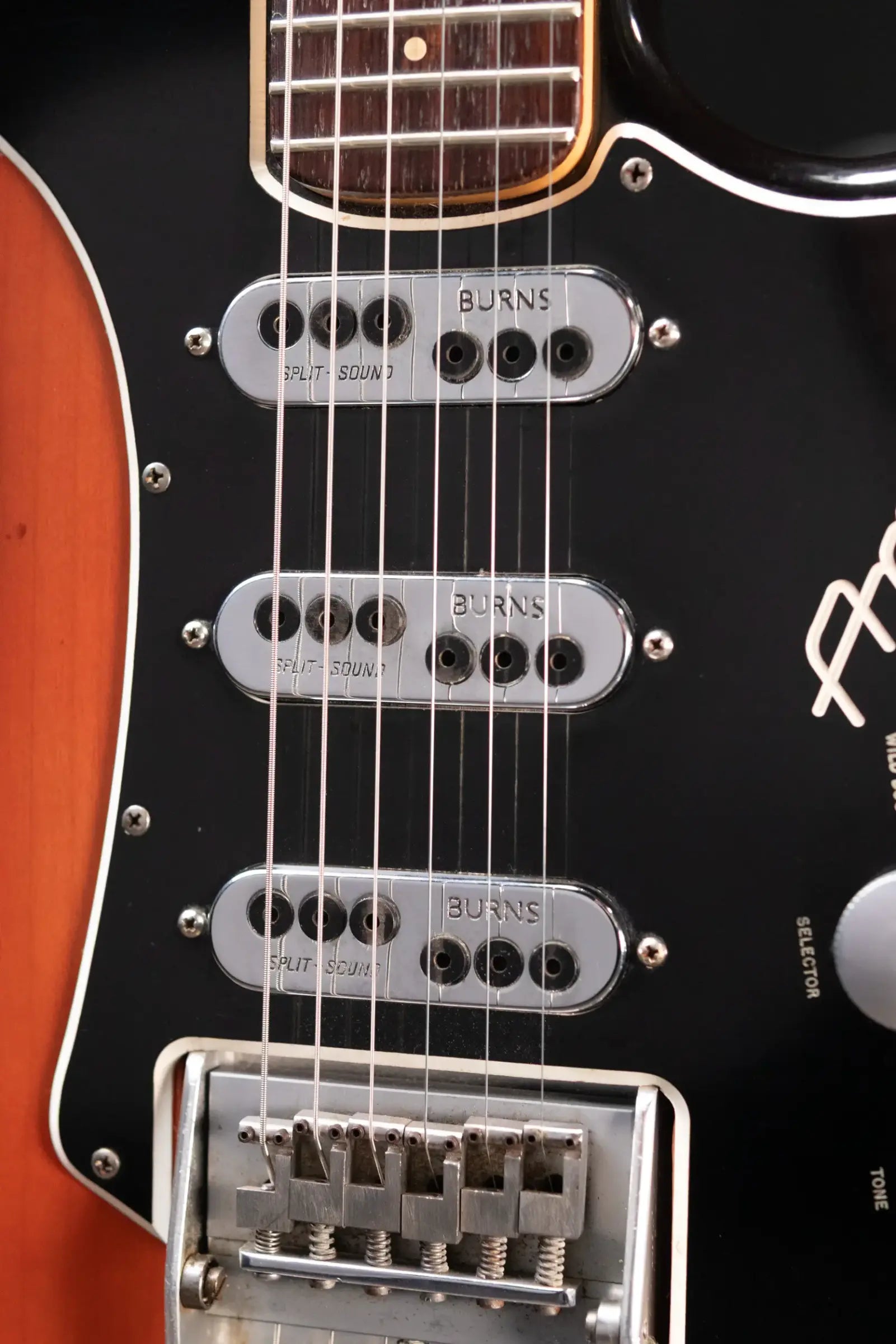 Ampeg Burns Split Sound Electric Guitar - Sunburst with Ampeg Tolex Case - Used