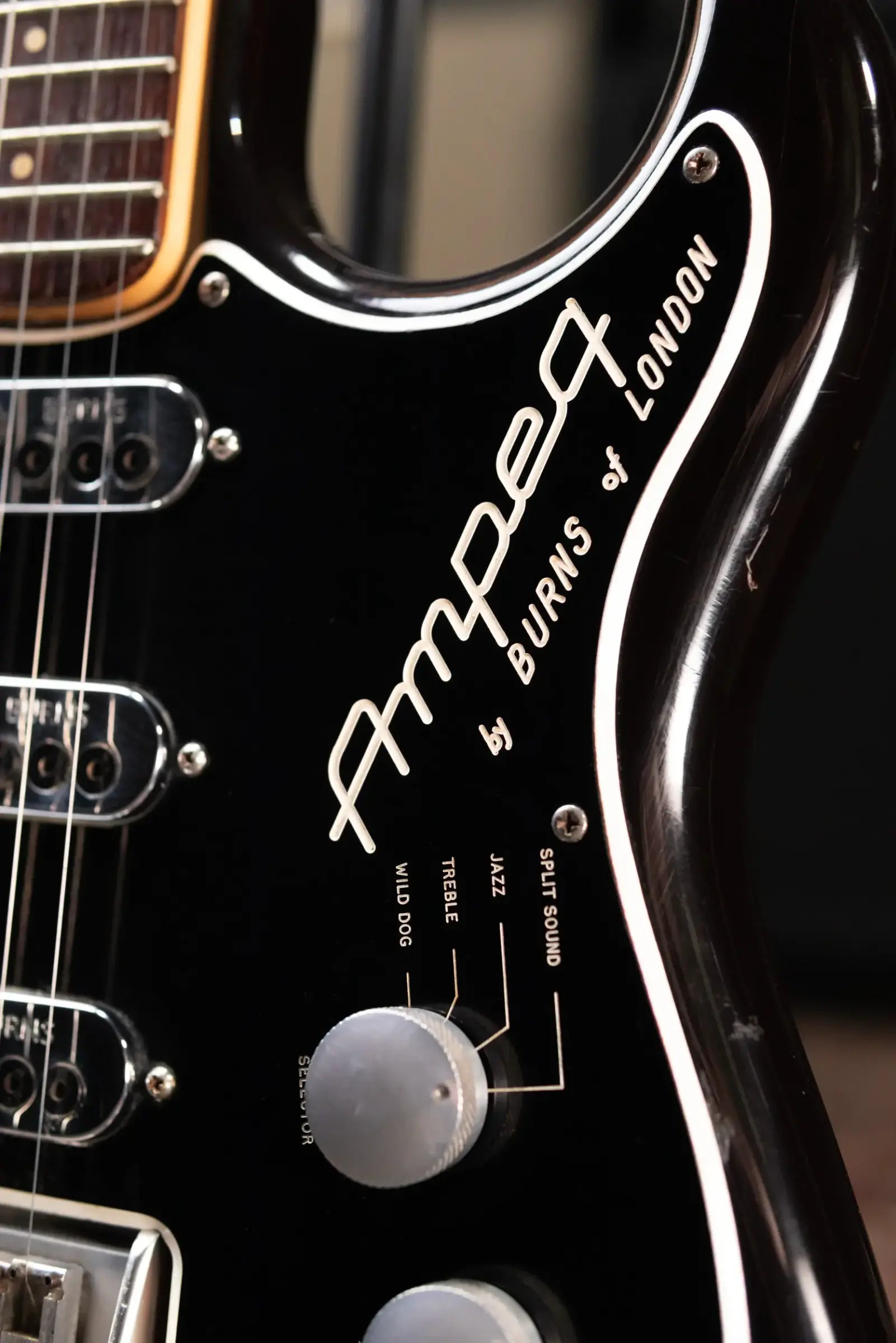 Ampeg Burns Split Sound Electric Guitar - Sunburst with Ampeg Tolex Case - Used