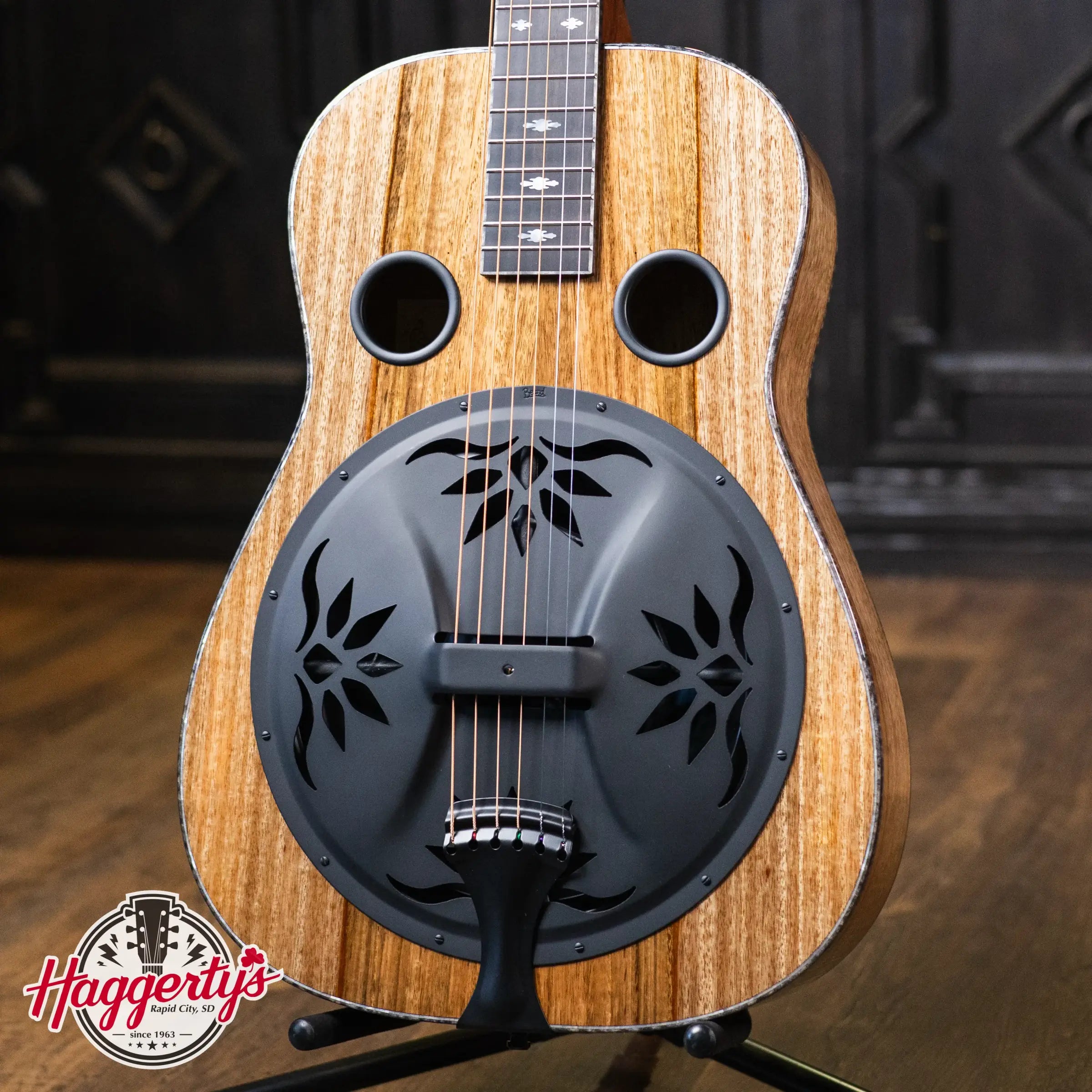 Beard Custom Legacy E Mango/Curly Maple Resonator - Black Ice with Hardshell Case