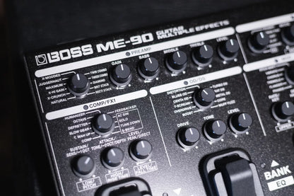 Boss ME-90 Multi-Effects Guitar Processor Pedal Board