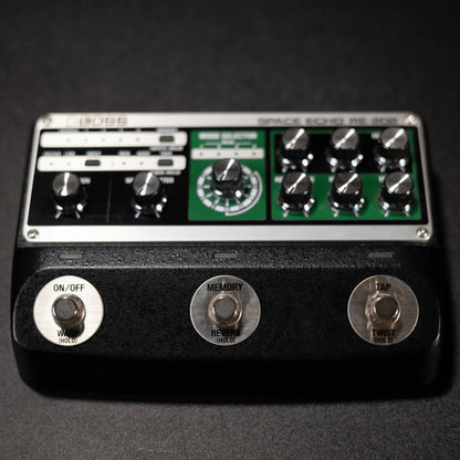 Boss RE-202 Space Echo Effect Pedal - Used