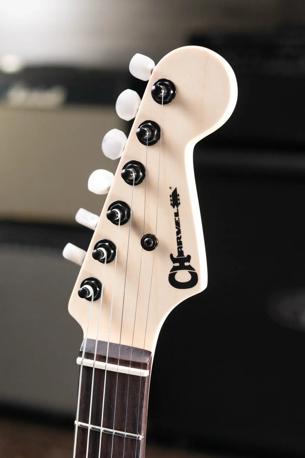 Charvel Jake E Lee Signature Pro-Mod So-Cal Style 1 HSS HT RW Electric Guitar - Pearl White