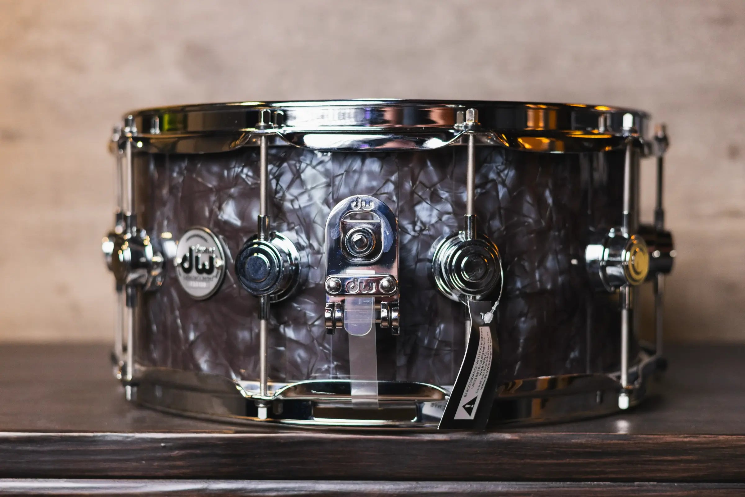 DW Collector’s Series 6.5x14 Maple VLT Snare Drum – Black Diamond, Chrome Hardware