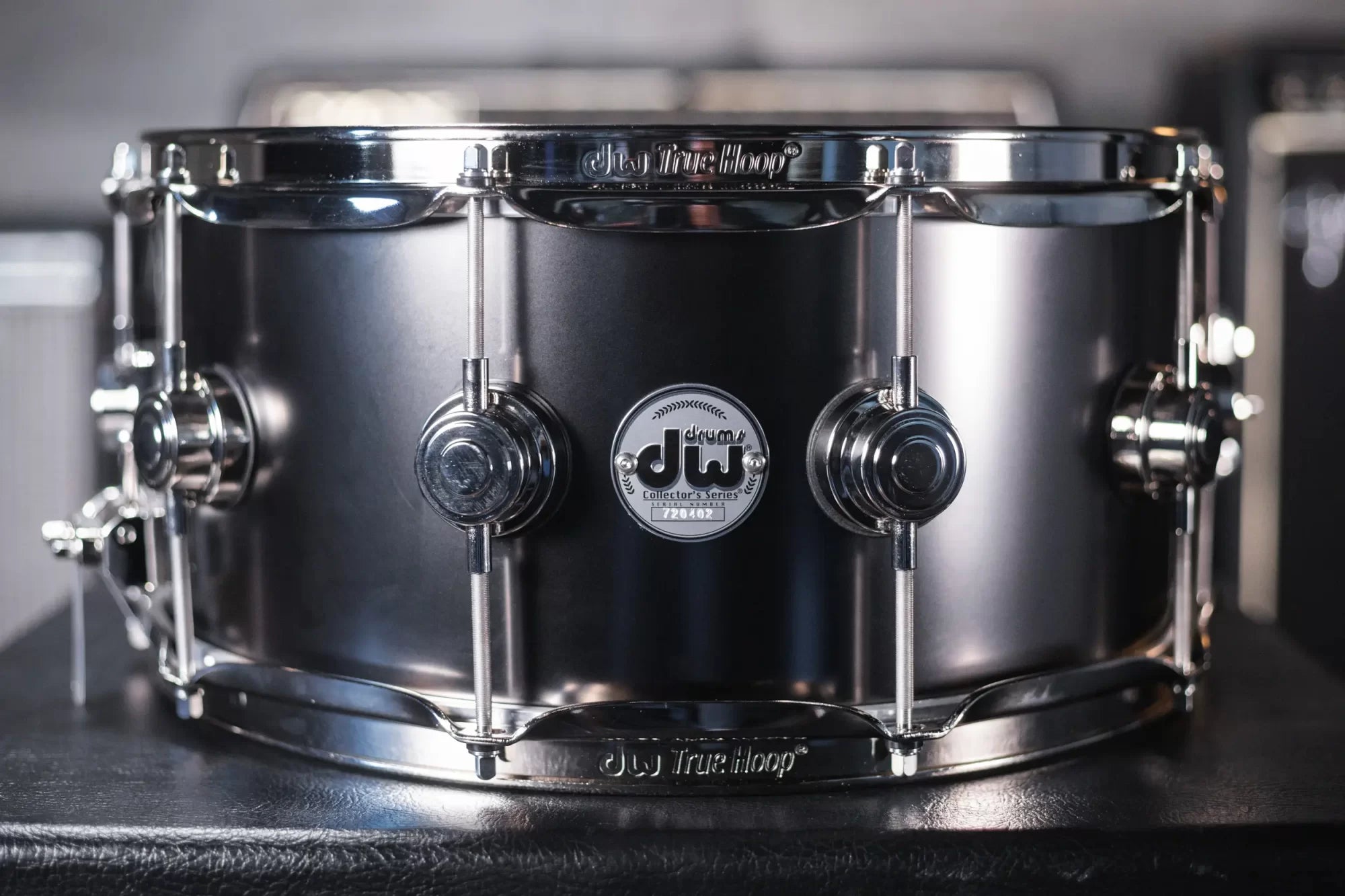 DW Collectors Series Snare Drum - Satin Black over Brass with Nickel Hardware