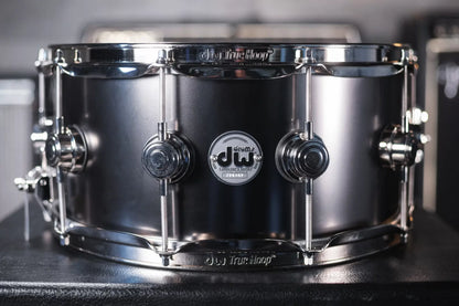 DW Collectors Series Snare Drum - Satin Black over Brass with Nickel Hardware