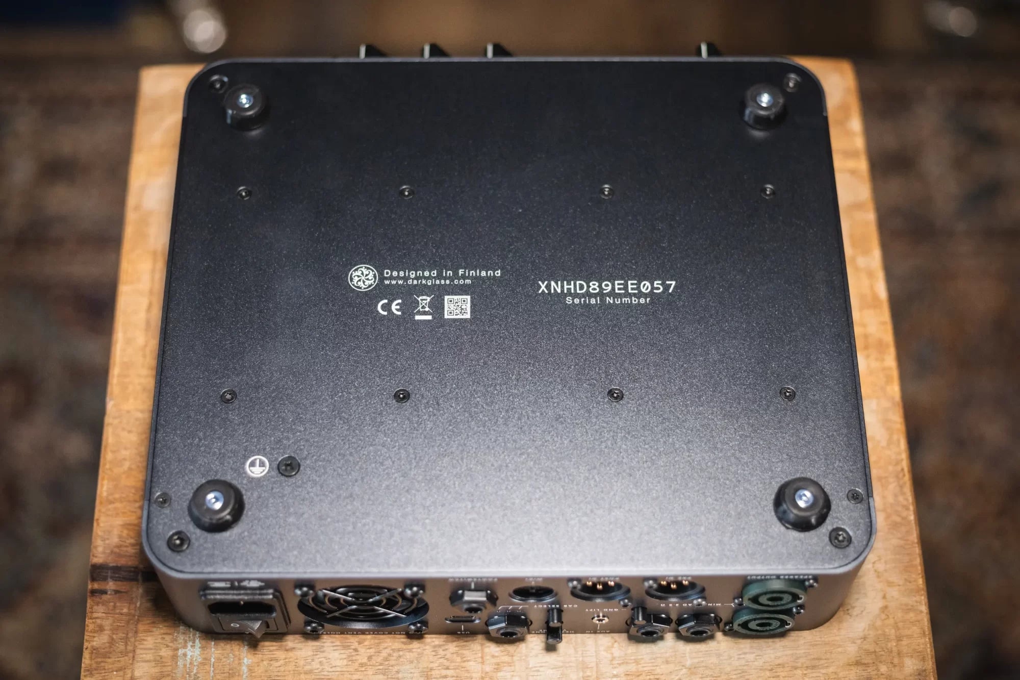 Darkglass Microtubes X 900 Amplifier Head haggertys 07
