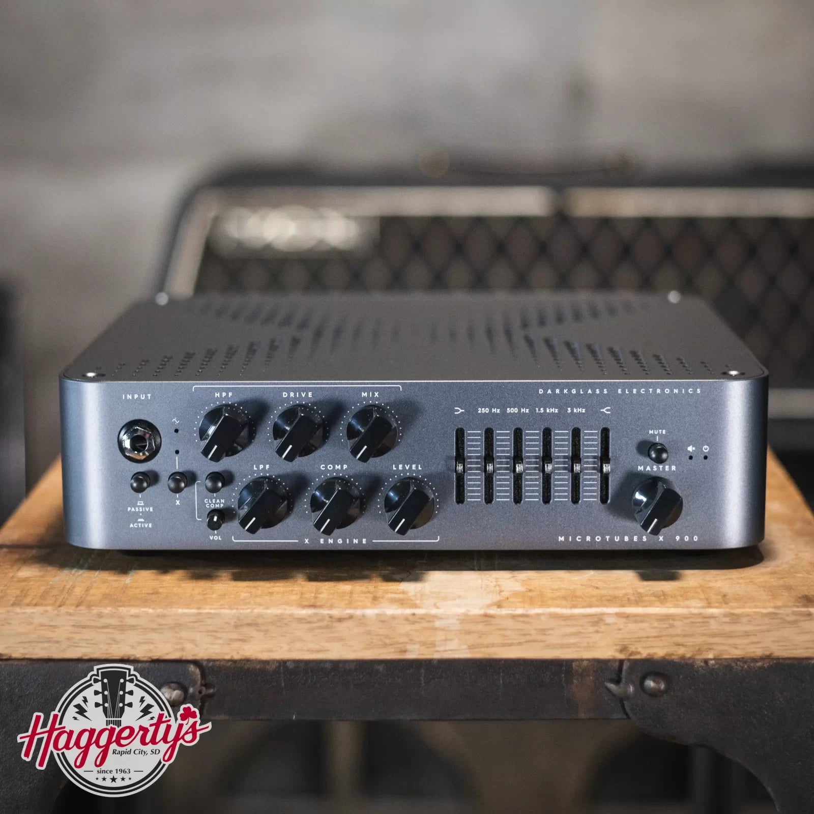 Darkglass Microtubes X 900 Amplifier Head