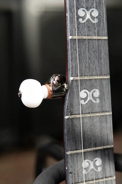 Deering Artisan Goodtime Two Banjo with Resonator