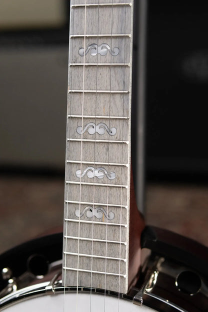 Deering Artisan Goodtime Two Banjo with Resonator
