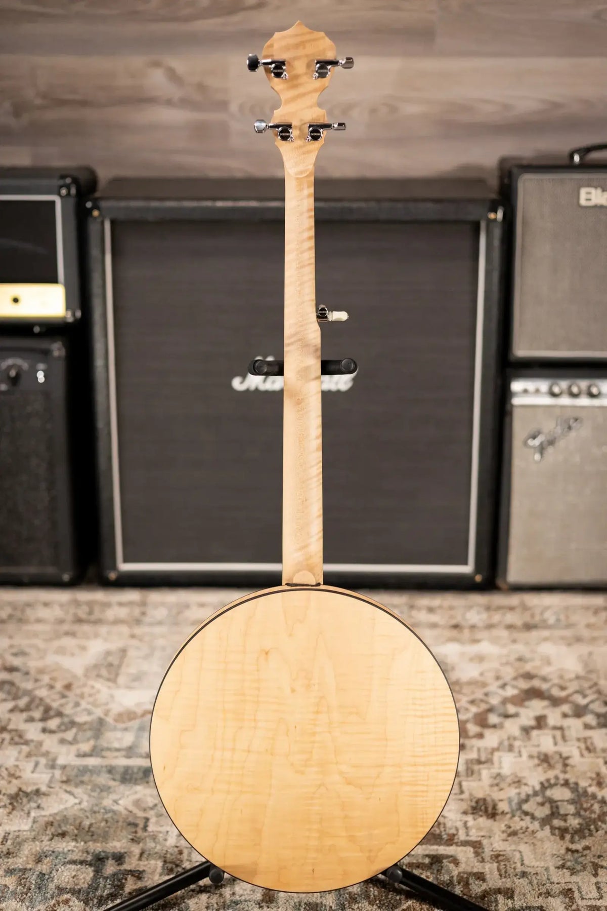 Deering Boston 5-String Banjo - Natural Blond Curly Maple with Hardshell Case