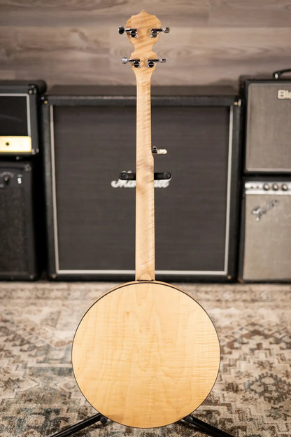 Deering Boston 5-String Banjo - Natural Blond Curly Maple with Hardshell Case