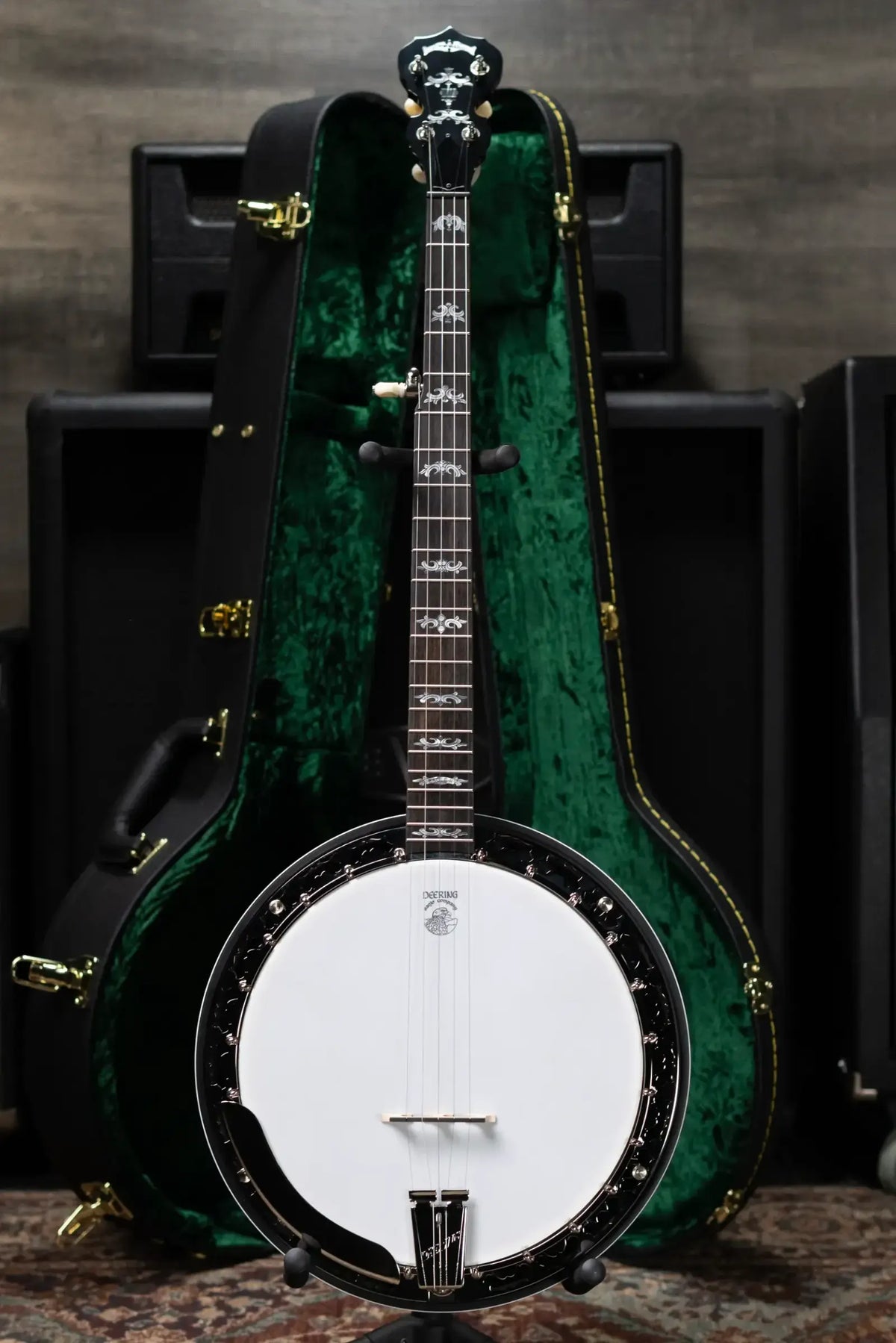 Deering Eagle II 5-String Banjo with Hardshell Case