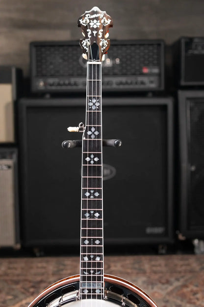 Deering Golden Era 5-String Banjo with Hardshell Case