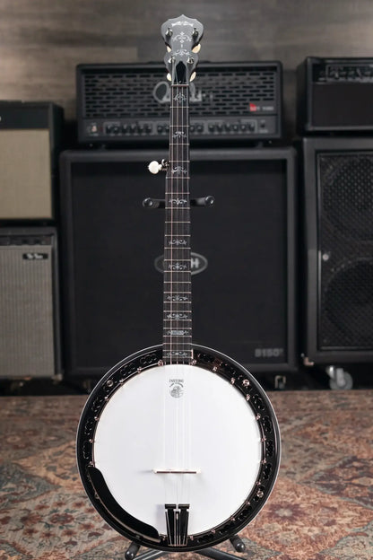 Deering Sierra 5-String Maple Banjo with Hardshell Case