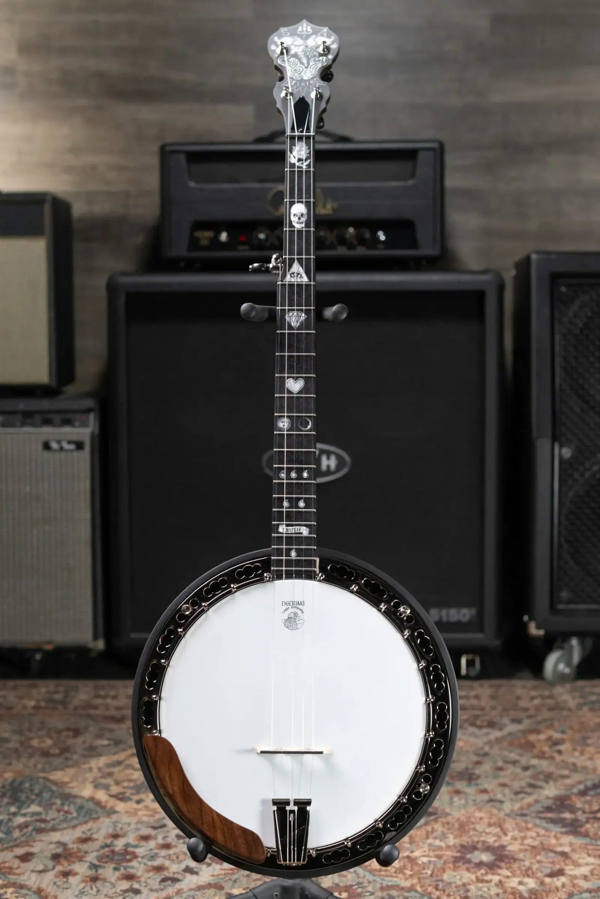 Deering The Scott Avett "Truth" Signature Banjo with Hardshell Case