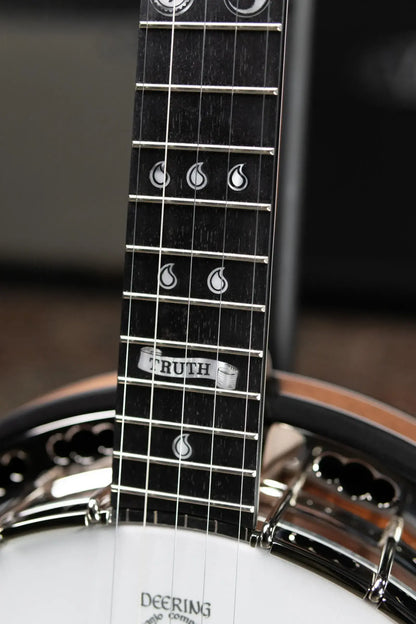 Deering The Scott Avett "Truth" Signature Banjo with Hardshell Case