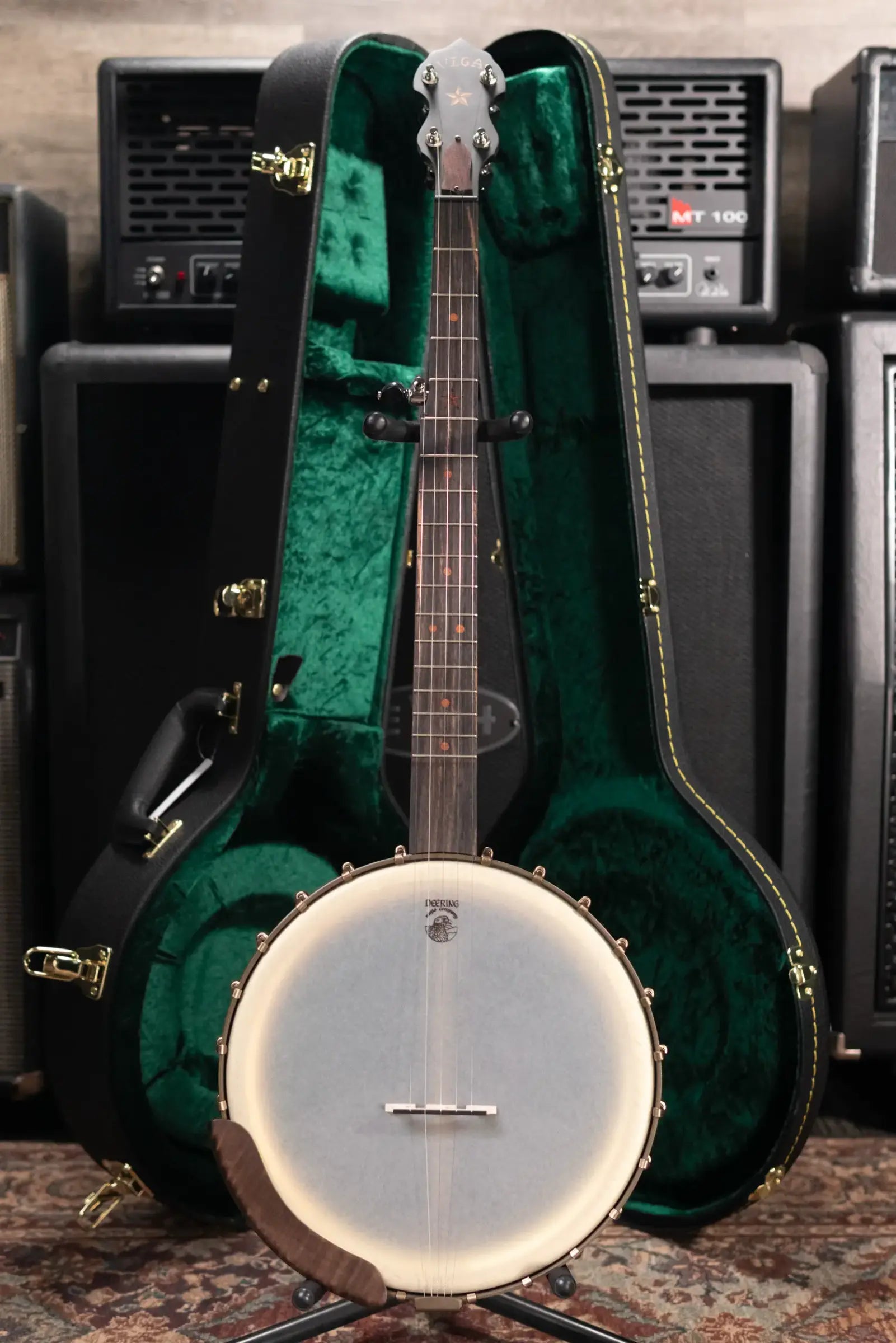 Deering Vega Vintage Star 5 String Banjo with Hardshell Case