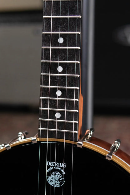 Deering Woodsongs Campfire Long Neck 5-String Banjo with Hardshell Case