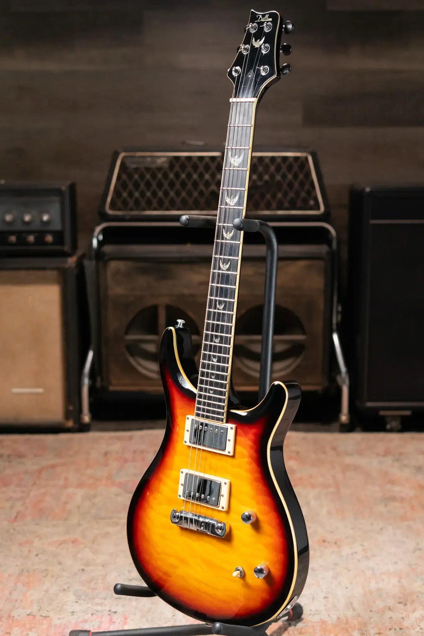 Dillion Flame Top Hardtail with Hardshell Case - Used