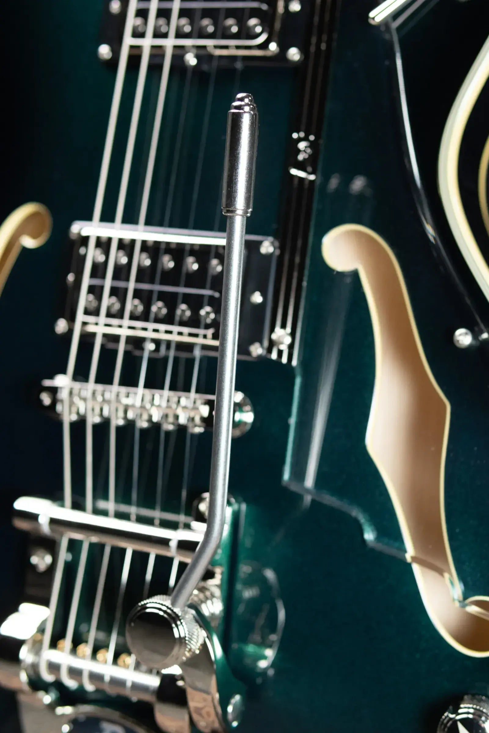 Duesenberg Starplayer TV DLX Semi-Hollow Electric Guitar - Catalina Green Burst with Hardshell Case