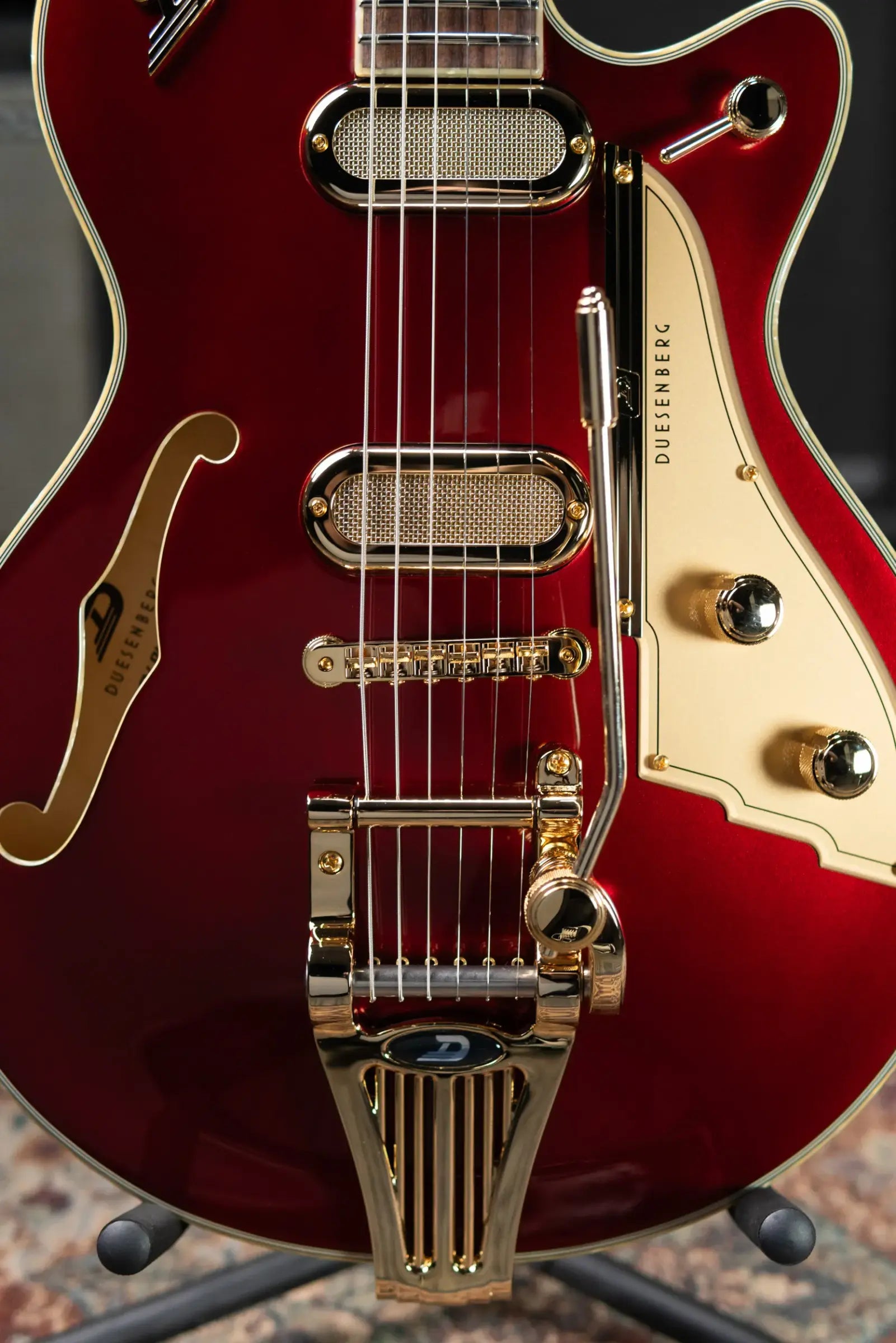 Duesenberg Starplayer TV Phonic Semi-Hollow Electric Guitar - Balboa Pearl Red with Hardshell Case