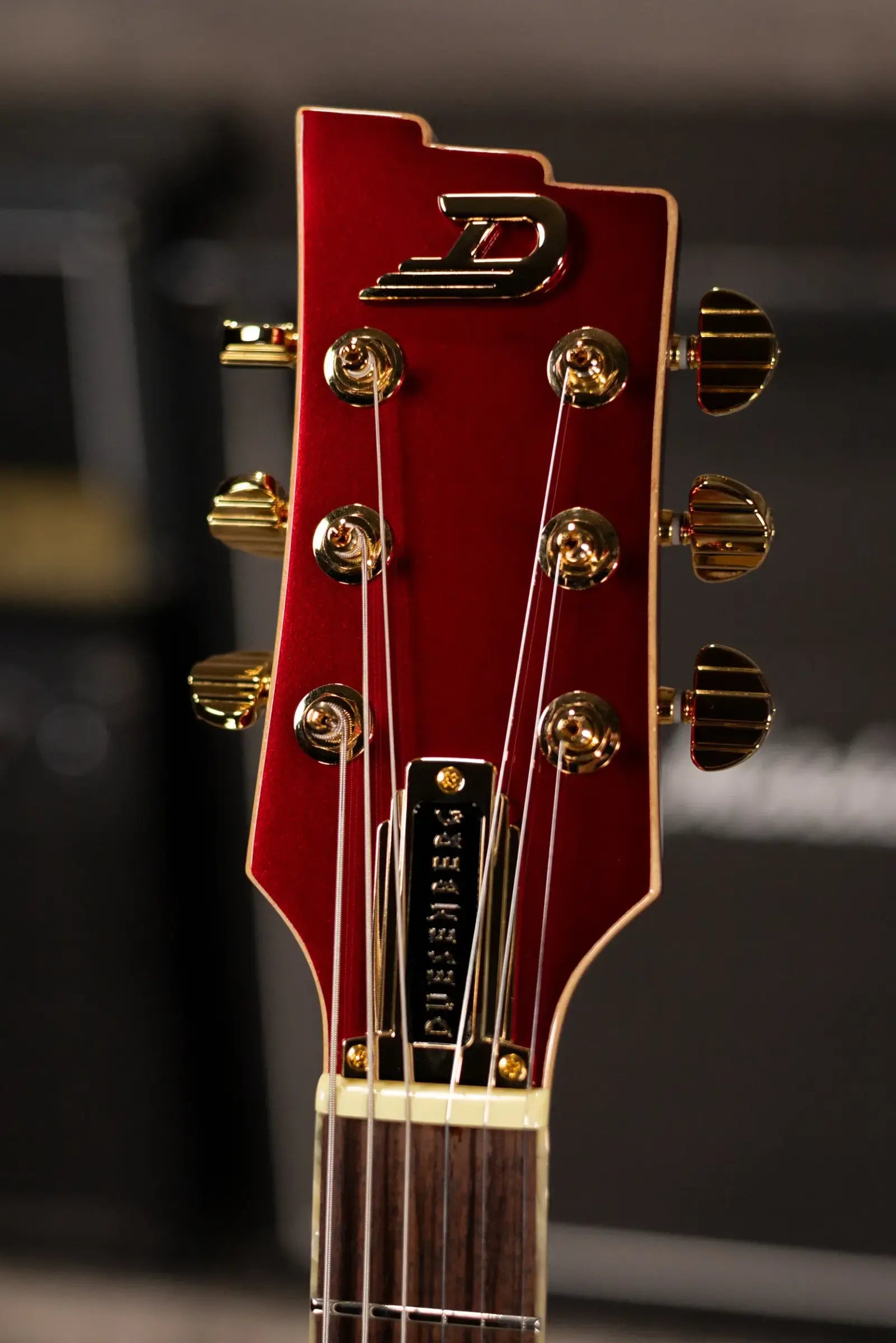 Duesenberg Starplayer TV Phonic Semi-hollow Electric Guitar - Balboa Pearl Red with Hardshell Case