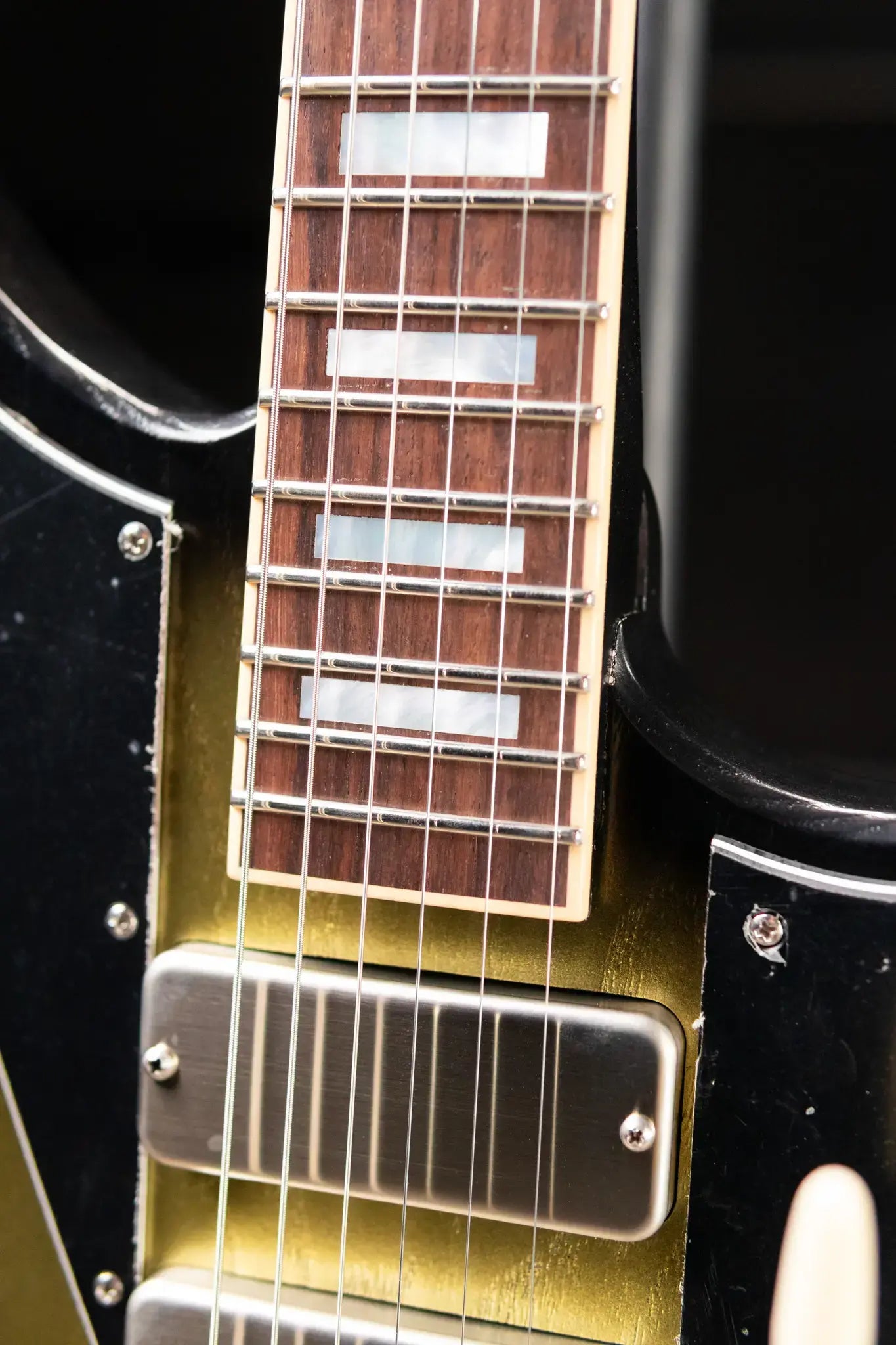 Dunable Custom Yeti Swervemeister Electric Guitar - Antique Silverburst with Hardshell Case