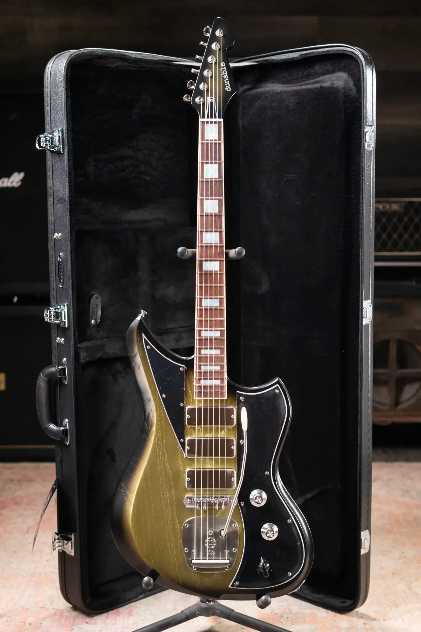 Dunable Custom Yeti Swervemeister Electric Guitar - Antique Silverburst with Hardshell Case