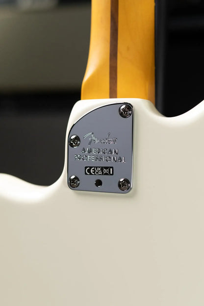 Fender American Professional Jazzmaster Electric Guitar - Olympic White with Hardshell Case