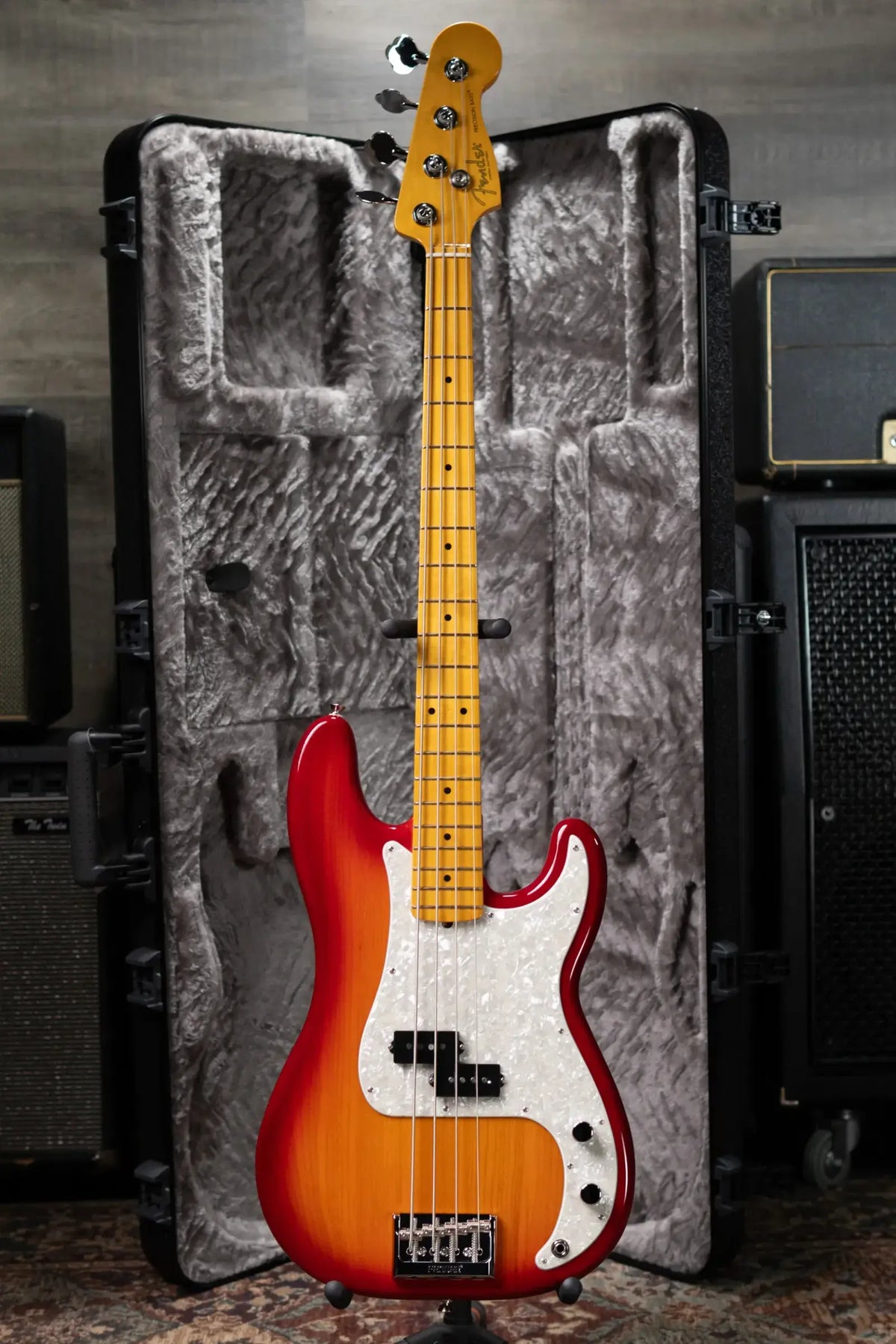 Fender American Professional Precision Bass - Aged Cherry Burst with Hardshell Case
