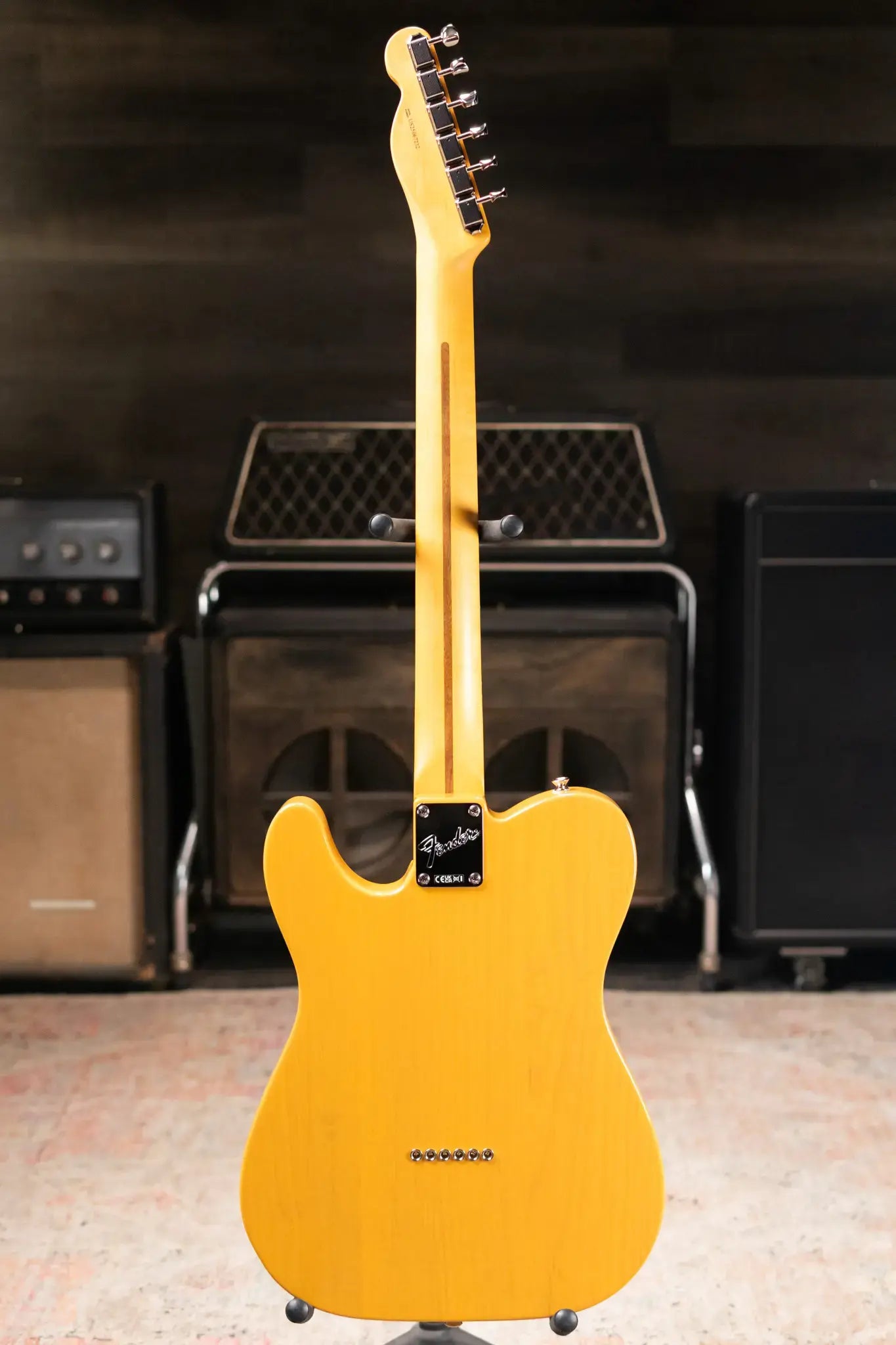 Fender American Professional Classic Hotshot Telecaster Electric Guitar - Butterscotch Blonde with Gig Bag