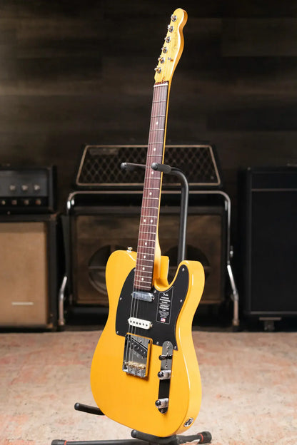 Fender American Professional Classic Hotshot Telecaster Electric Guitar - Butterscotch Blonde with Gig Bag