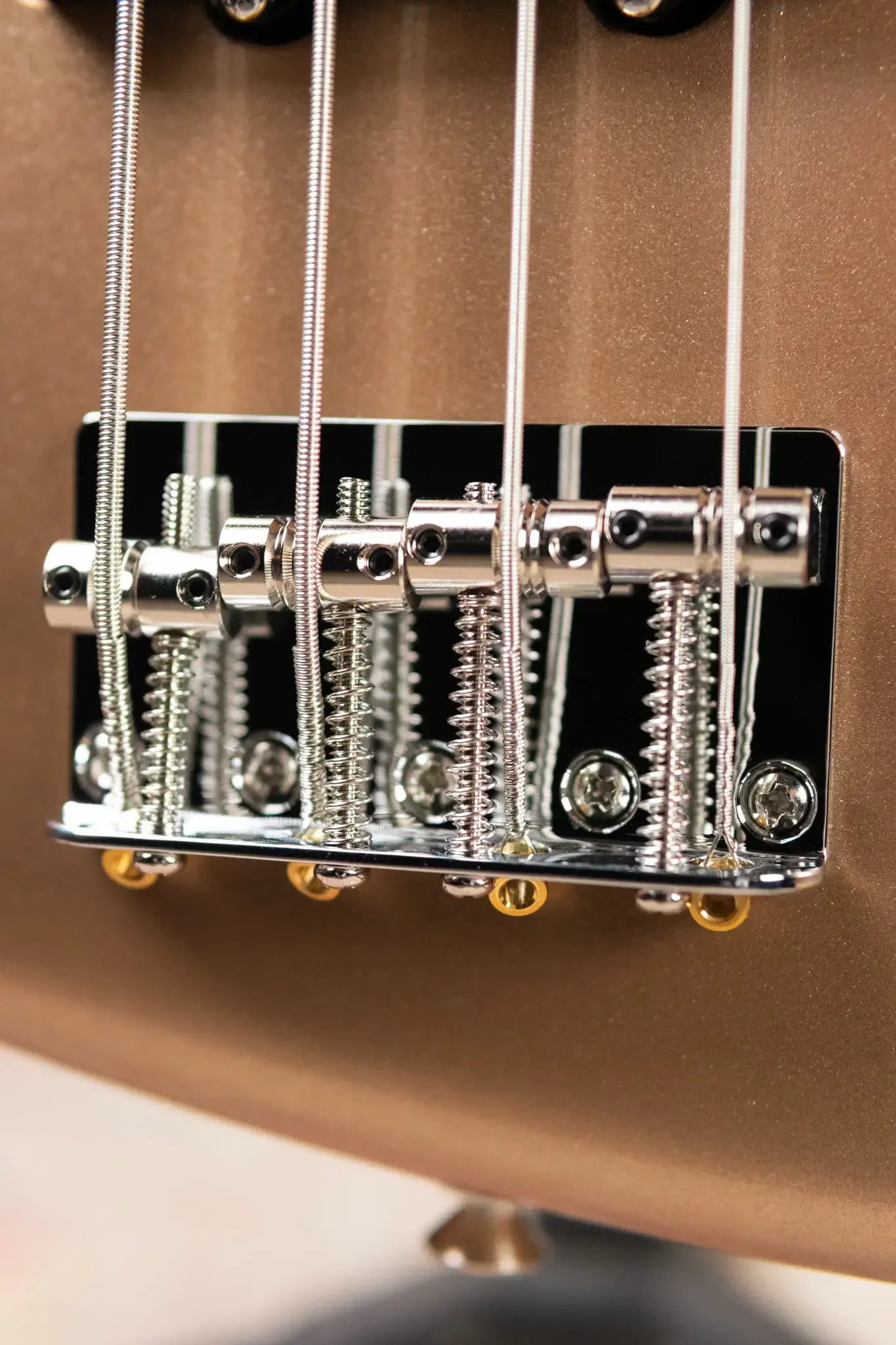 Fender American Professional Classic Jazz Bass - Faded Firemist Gold with Gig Bag