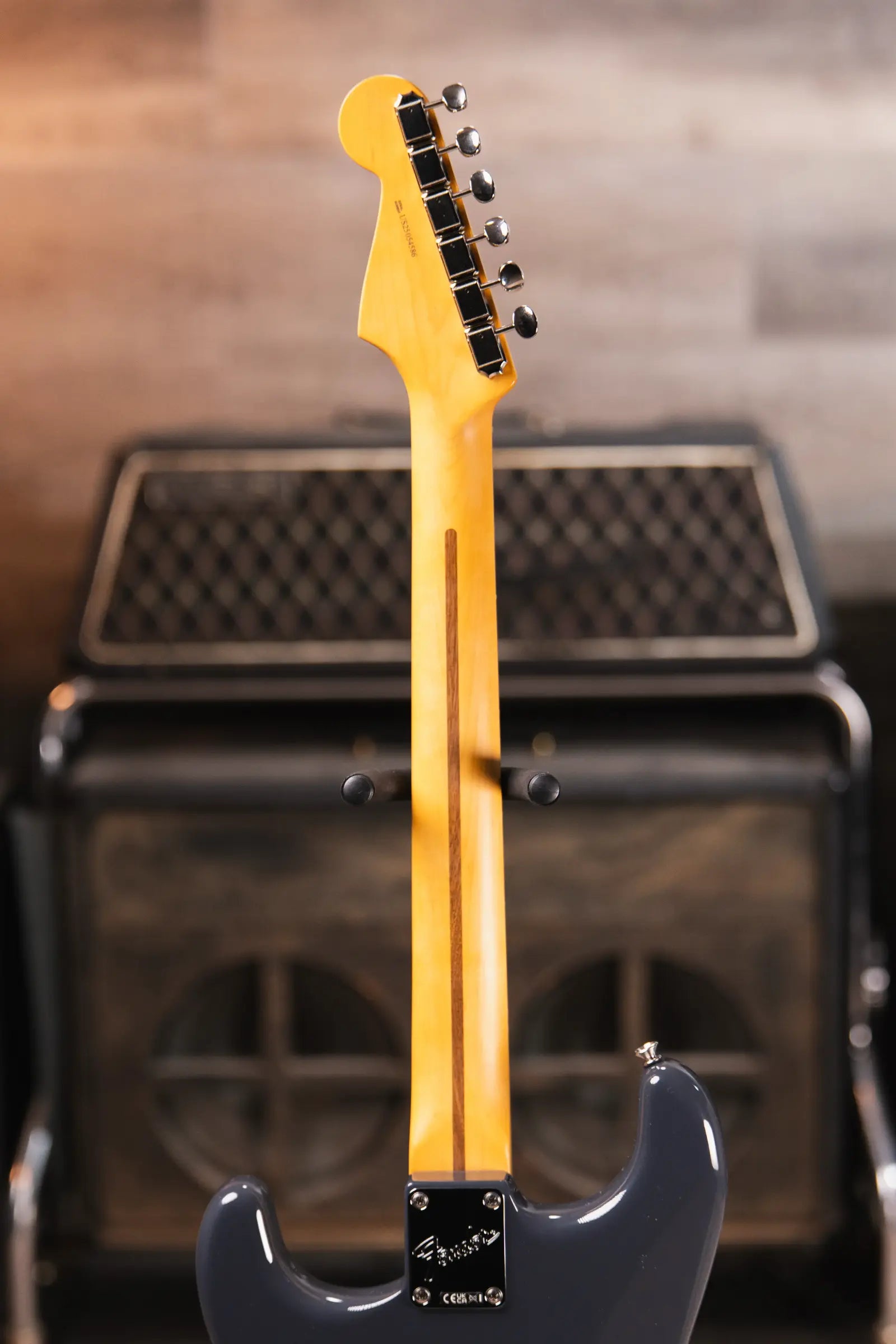 Fender American Professional Classic Stratocaster - Faded Black with Gig Bag