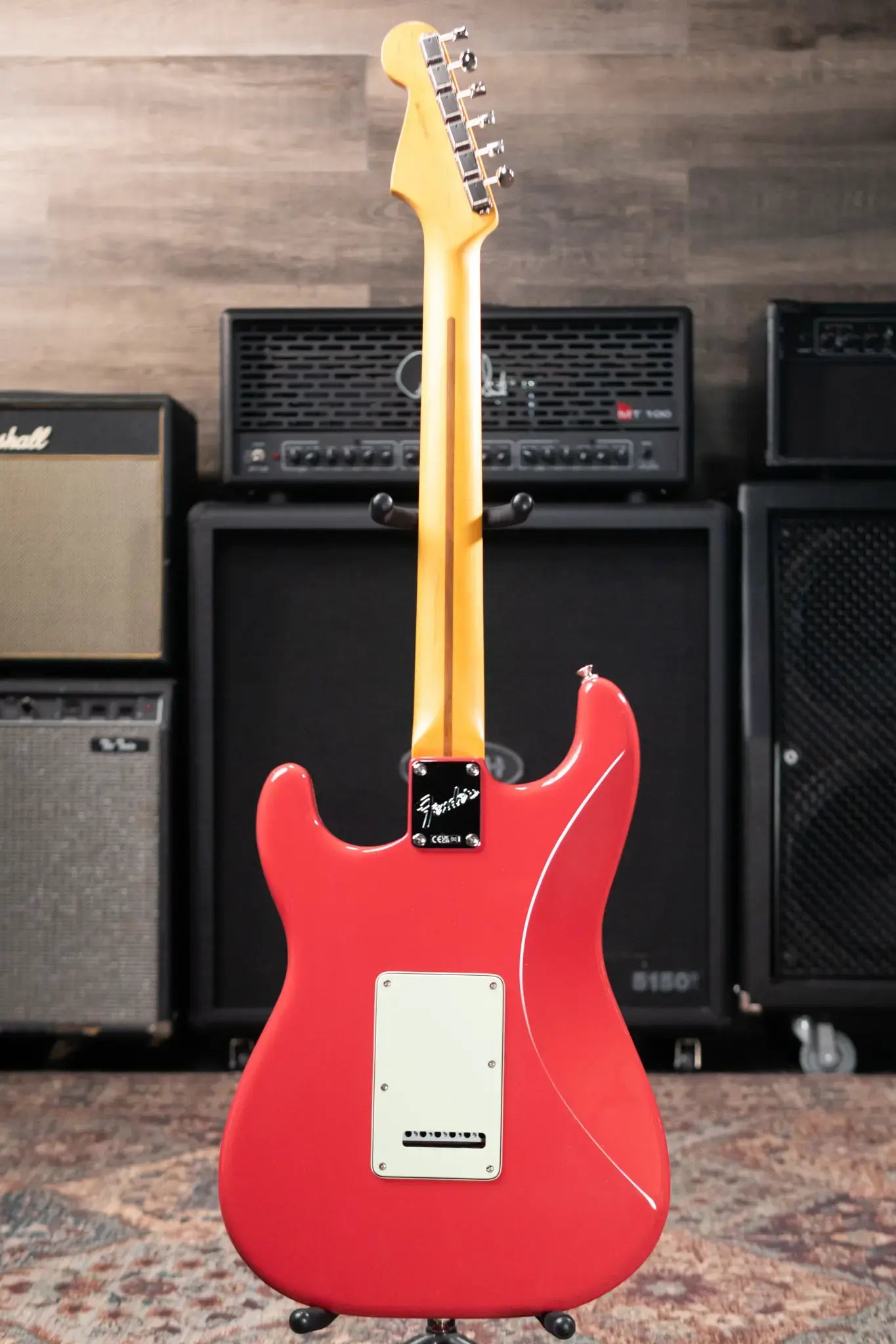 Fender American Professional Classic Stratocaster - Faded Dakota Red with Gig Bag