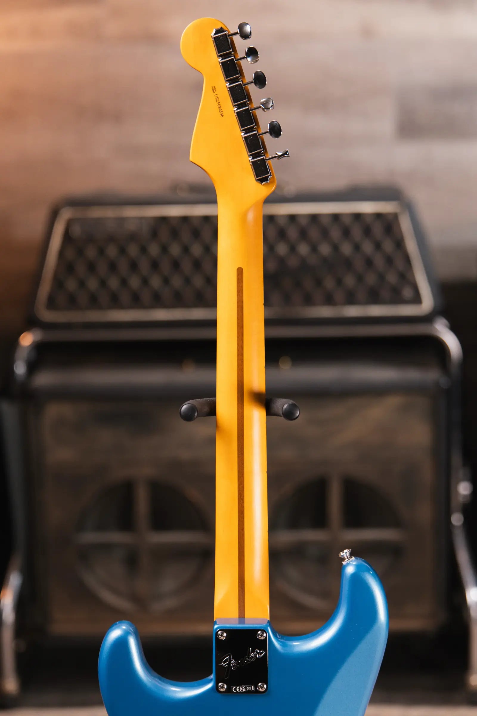 Fender American Professional Classic Stratocaster HSS Electric Guitar - Faded Lake Placid Blue with Gig Bag