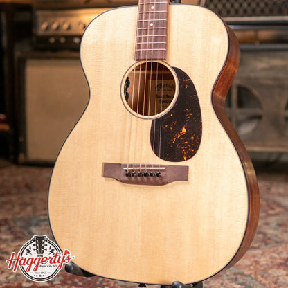 Martin 00-10E Special Acoustic/Electric with Gig Bag - Demo