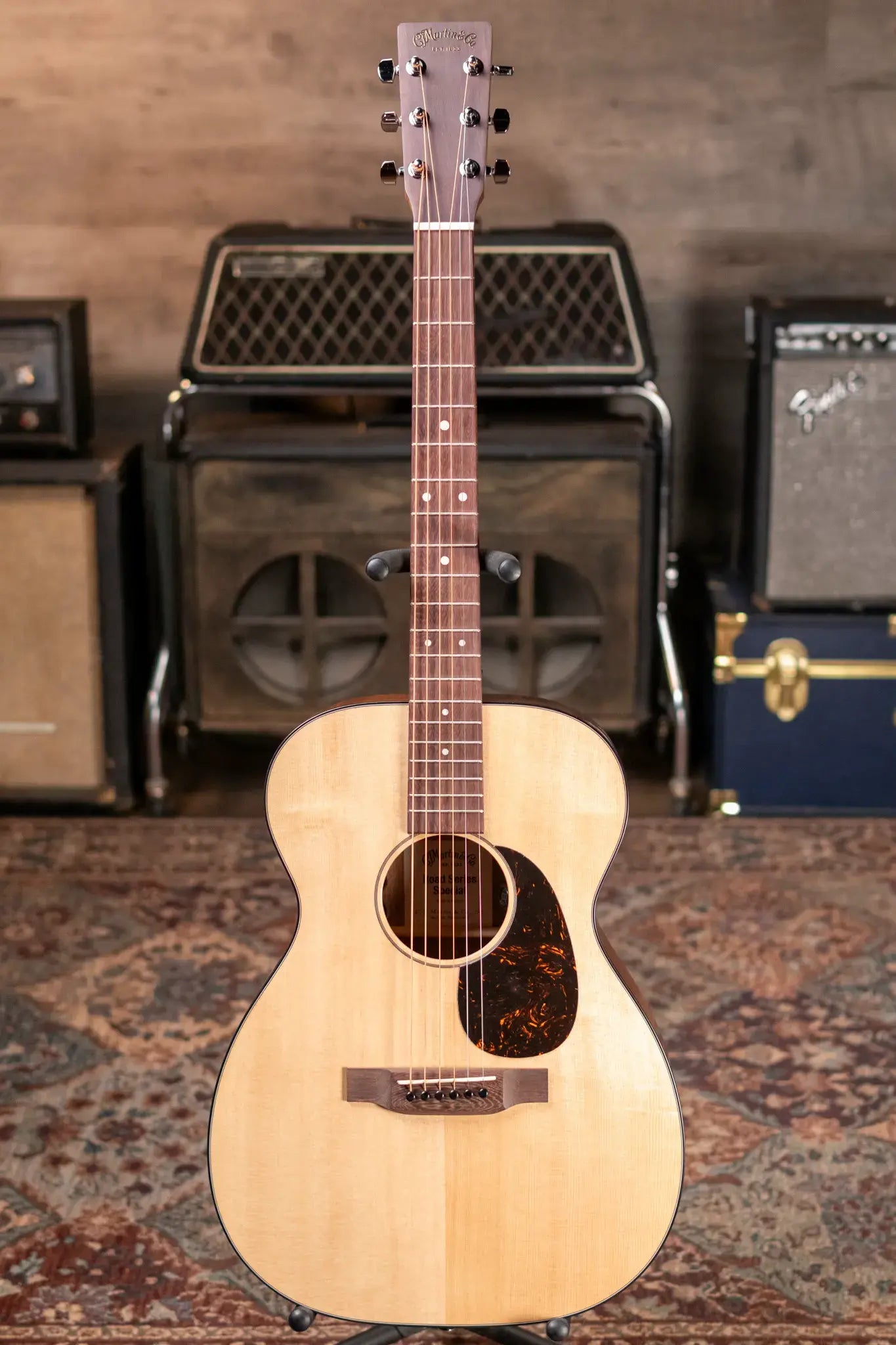 Martin 00-10E Special Acoustic/Electric with Gig Bag