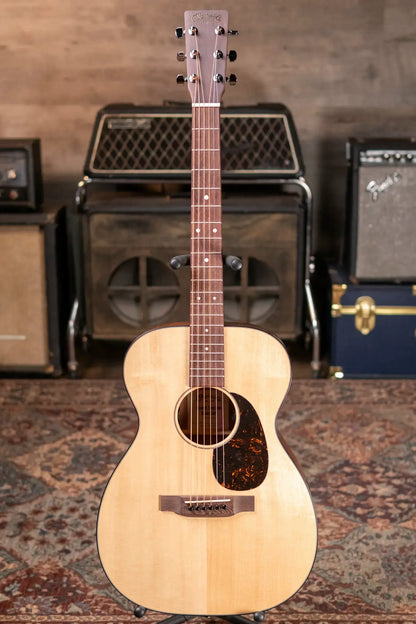 Martin 00-10E Special Acoustic/Electric with Gig Bag