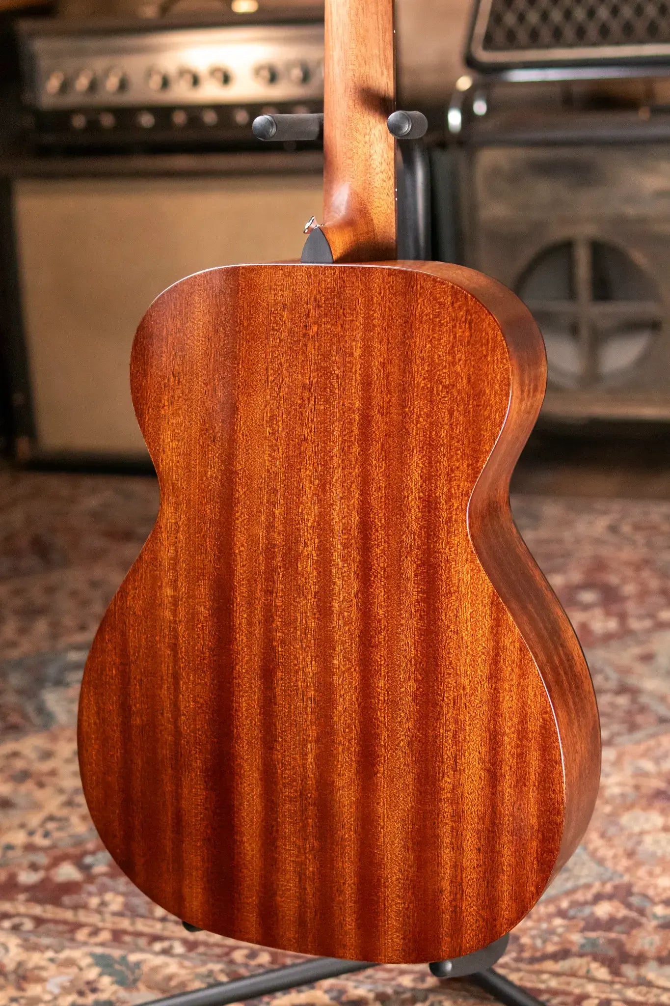 Martin 00-10E Special Acoustic/Electric with Gig Bag