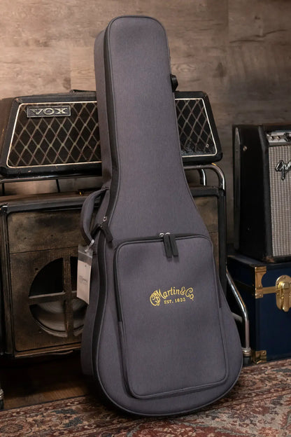 Martin 00-10E Special Acoustic/Electric with Gig Bag
