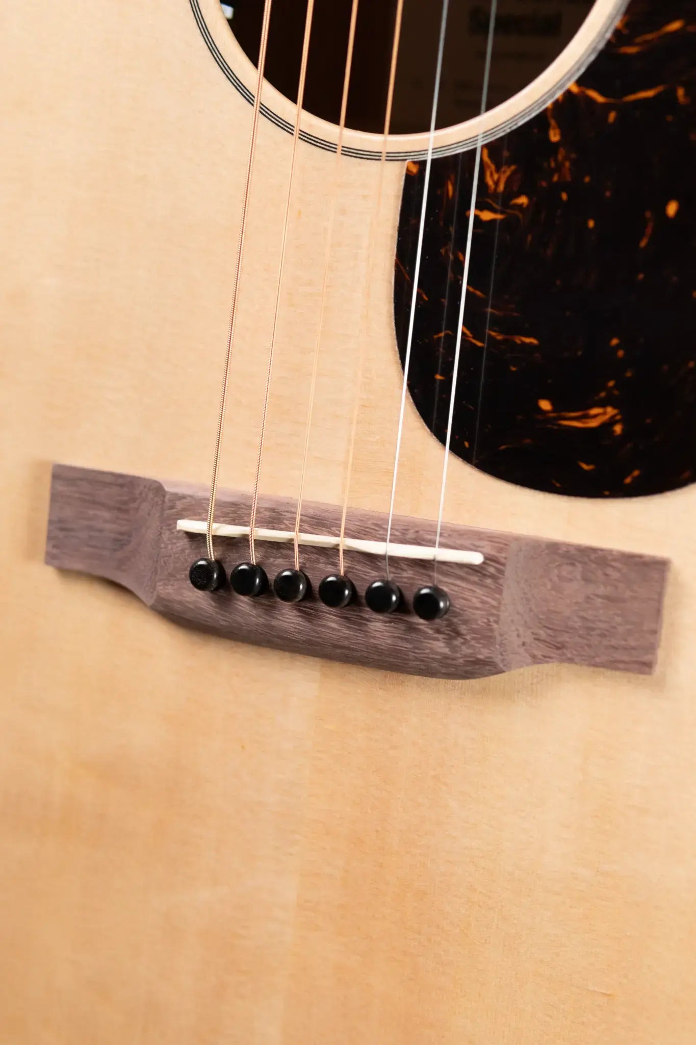 Martin OMC-10E Acoustic/Electric with Gig Bag