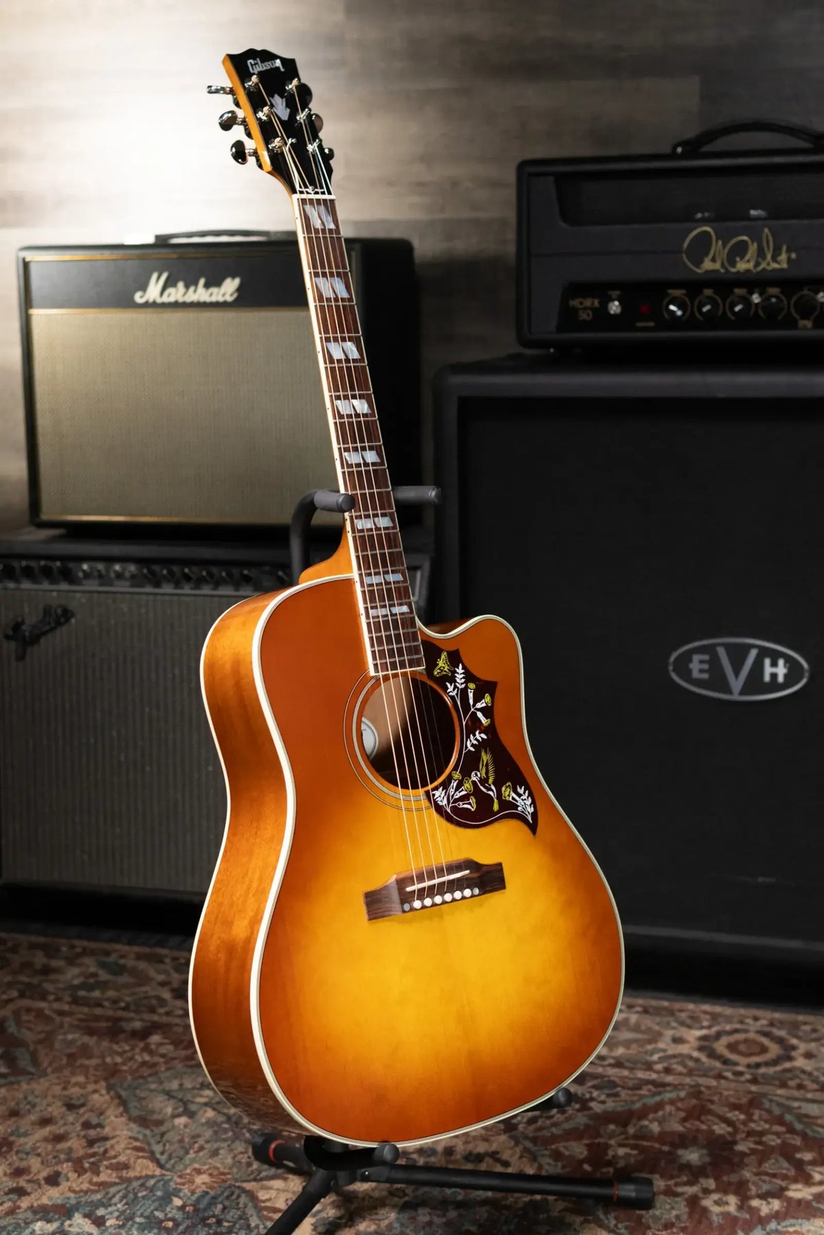 Gibson Hummingbird Standard EC Acoustic/Electric Guitar - Heritage Cherry Sunburst with Hardshell Case