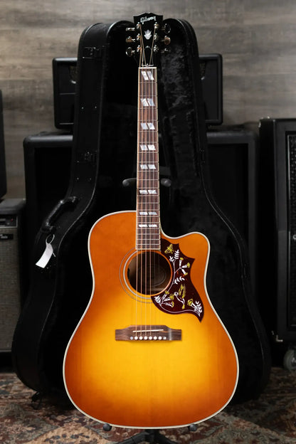 Gibson Hummingbird Standard EC Acoustic/Electric Guitar - Heritage Cherry Sunburst with Hardshell Case