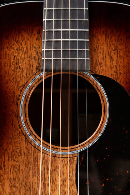 Martin 00DB Jeff Tweedy Signature Acoustic Guitar with Hardshell Case