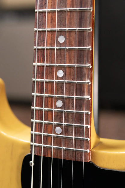 Gibson Les Paul Junior Double Cutaway Electric Guitar - TV Yellow with Hardshell Case