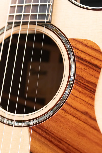 Taylor Next Generation 814ce Grand Auditorium Acoustic/Electric Guitar with Hardshell Case