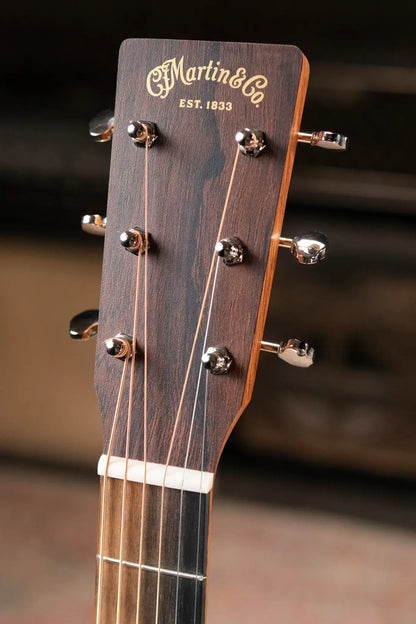 Martin 000-13E Retro Acoustic/Electric Guitar - Spruce/Walnut with Gig Bag